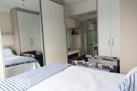 Dormitório 1 de apartamento para alugar com 2 quartos, 86m² em Campinas, São José