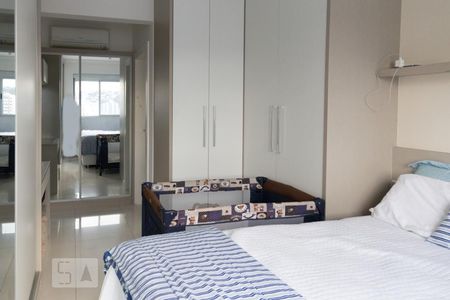 Dormitório 1 de apartamento para alugar com 2 quartos, 86m² em Campinas, São José