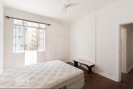 Apartamento à venda com 100m², 3 quartos e sem vaga Apartamento à venda com 100m², 3 quartos e sem vagaDormitório 1