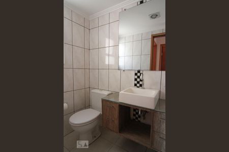 Apartamento para alugar com 57m², 2 quartos e 1 vaga Apartamento para alugar com 57m², 2 quartos e 1 vagaBanheiro