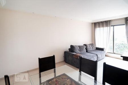 Sala de apartamento à venda com 2 quartos, 69m² em Nova Piraju, São Paulo