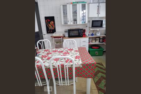 Apartamento à venda com 96m², 2 quartos e sem vaga Apartamento à venda com 96m², 2 quartos e sem vagaCozinha