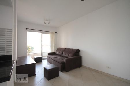 Sala de apartamento para alugar com 1 quarto, 55m² em Vila Gumercindo, São Paulo