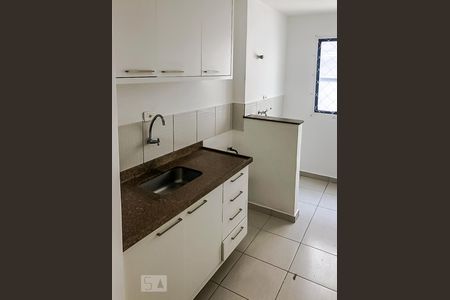 Apartamento para alugar com 70m², 2 quartos e 1 vagaCozinha