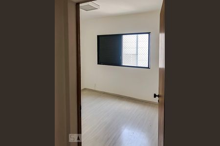 Quarto 2 de apartamento para alugar com 2 quartos, 70m² em Consolação, São Paulo