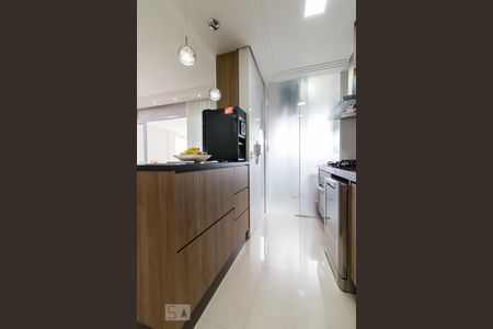 Apartamento à venda com 100m², 3 quartos e 2 vagasCozinha