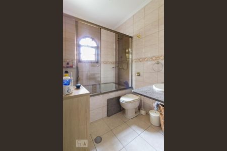 Casa à venda com 300m², 3 quartos e 6 vagasBanheiro da Suíte