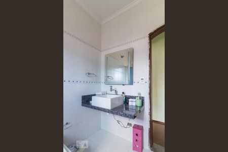 Casa à venda com 300m², 3 quartos e 6 vagasBanheiro