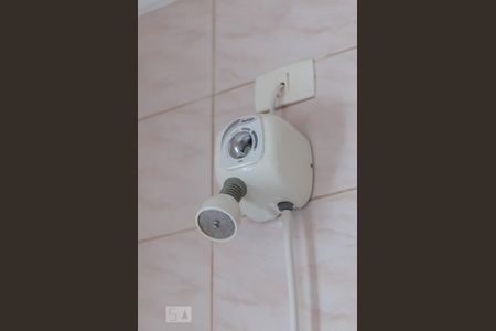 Casa à venda com 300m², 3 quartos e 6 vagasBanheiro da Suíte Chuveiro