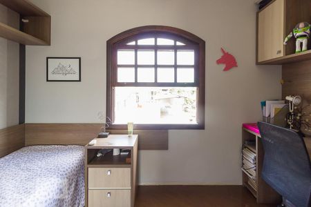 Casa à venda com 300m², 3 quartos e 6 vagasQuarto 2