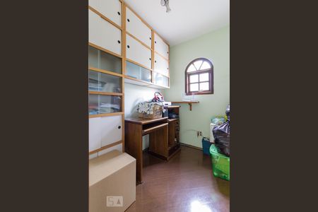 Casa à venda com 300m², 3 quartos e 6 vagasSuíte Escritório