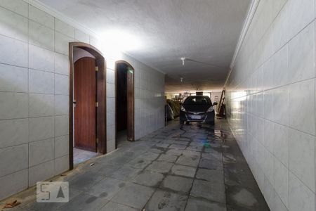 Casa à venda com 300m², 3 quartos e 6 vagasGaragem