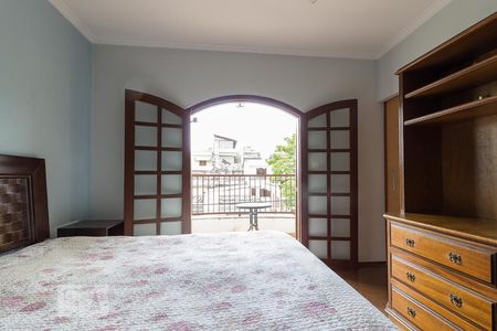 Casa à venda com 300m², 3 quartos e 6 vagasSuíte