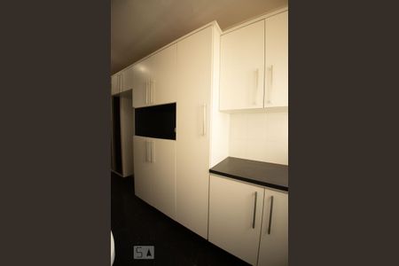 Apartamento para alugar com 75m², 3 quartos e 2 vagas Apartamento para alugar com 75m², 3 quartos e 2 vagaslavanderia