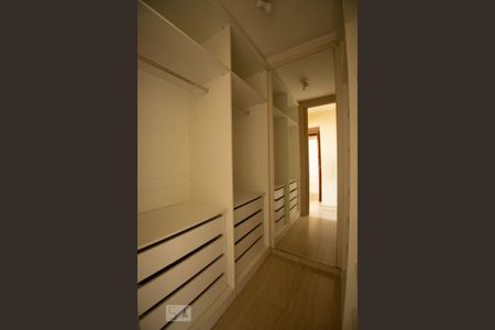 Apartamento para alugar com 75m², 3 quartos e 2 vagas Apartamento para alugar com 75m², 3 quartos e 2 vagascloset