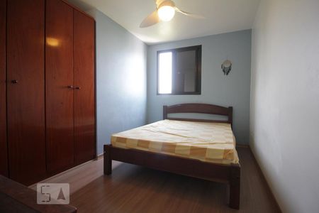 Quarto 1 de apartamento à venda com 2 quartos, 60m² em Jardim Morro Verde, São Paulo