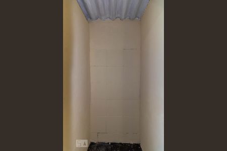 Casa para alugar com 100m², 2 quartos e 3 vagas Casa para alugar com 100m², 2 quartos e 3 vagasDispensa