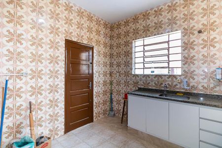 Casa para alugar com 100m², 2 quartos e 3 vagas Casa para alugar com 100m², 2 quartos e 3 vagasCozinha