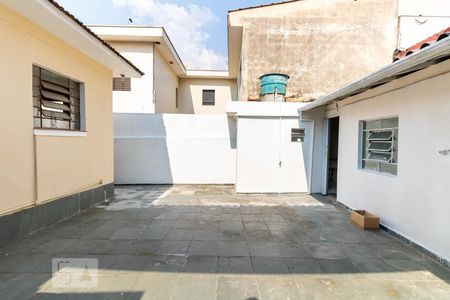 Casa para alugar com 100m², 2 quartos e 3 vagas Casa para alugar com 100m², 2 quartos e 3 vagasQuintal