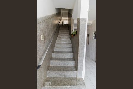 Casa à venda com 470m², 6 quartos e 4 vagasEscada