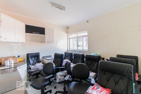 Casa à venda com 470m², 6 quartos e 4 vagasCozinha 2