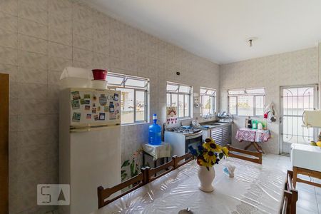 Casa à venda com 470m², 6 quartos e 4 vagasCozinha 1