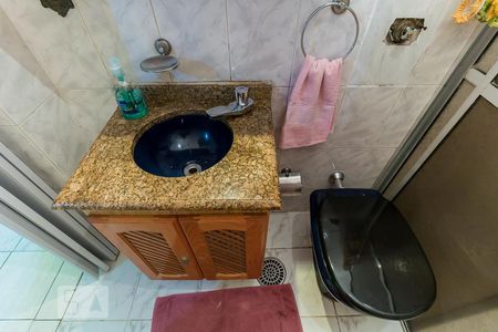 Casa à venda com 470m², 6 quartos e 4 vagasDetalhe banheiro