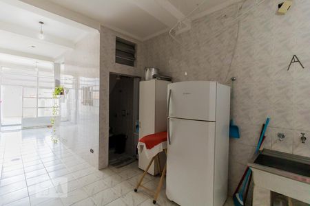 Casa à venda com 470m², 6 quartos e 4 vagasÁrea de Serviço 1
