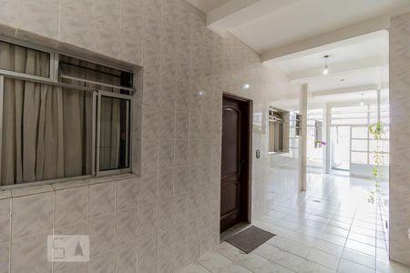 Casa à venda com 470m², 6 quartos e 4 vagasCorredor