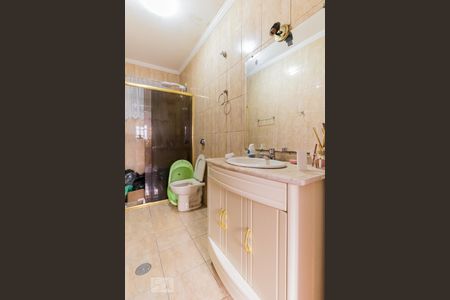 Casa à venda com 470m², 6 quartos e 4 vagasBanheiro 2