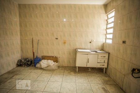 cozinha de casa para alugar com 1 quarto, 46m² em Vila Fachini, São Paulo