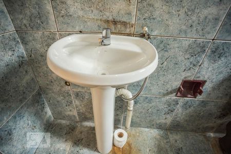 Casa para alugar com 46m², 1 quarto e sem vagaBanheiro