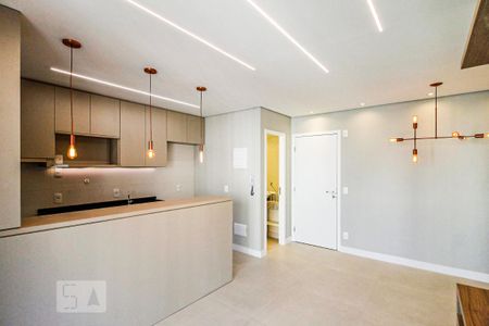 Sala de apartamento para alugar com 3 quartos, 80m² em Vila Cordeiro, São Paulo