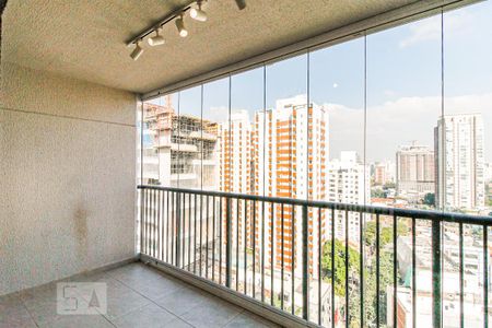 Varanda de apartamento para alugar com 3 quartos, 80m² em Vila Cordeiro, São Paulo