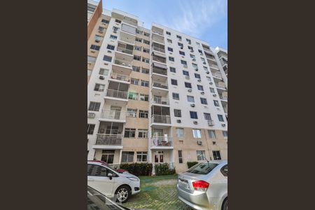 Apartamento para alugar com 50m², 2 quartos e 1 vaga Apartamento para alugar com 50m², 2 quartos e 1 vagaFachada