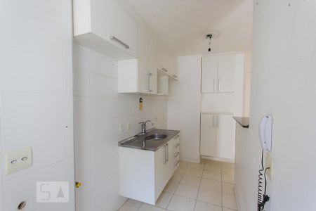 Apartamento para alugar com 50m², 2 quartos e 1 vaga Apartamento para alugar com 50m², 2 quartos e 1 vagaCozinha e Área de Serviço