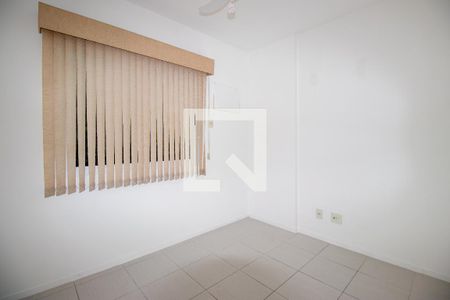 Quarto 2 de apartamento para alugar com 3 quartos, 65m² em Vicente de Carvalho, Rio de Janeiro