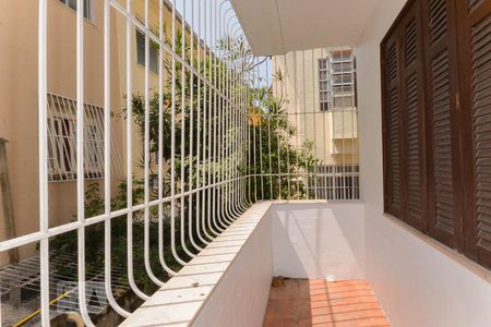 Apartamento à venda com 170m², 3 quartos e 2 vagasVaranda Quarto 1