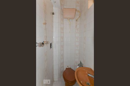 Apartamento à venda com 170m², 3 quartos e 2 vagasBanheiro de Serviço