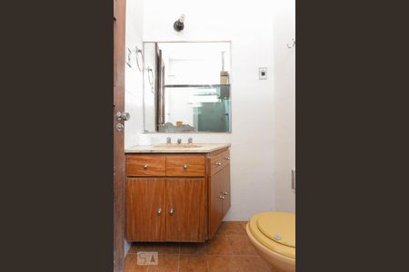 Apartamento à venda com 170m², 3 quartos e 2 vagasBanheiro suíte