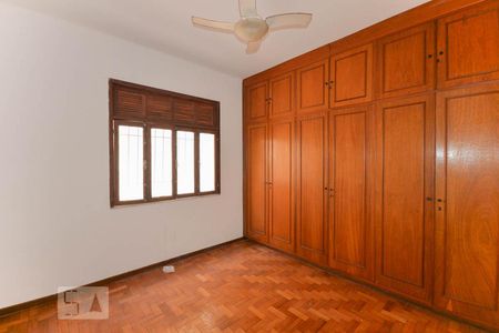 Apartamento à venda com 170m², 3 quartos e 2 vagasQuarto 2