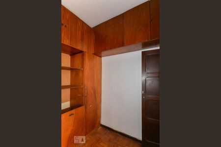 Apartamento à venda com 170m², 3 quartos e 2 vagasQuarto de Serviço