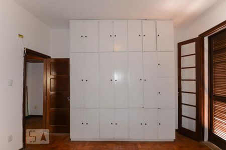 Apartamento à venda com 170m², 3 quartos e 2 vagasQuarto 1