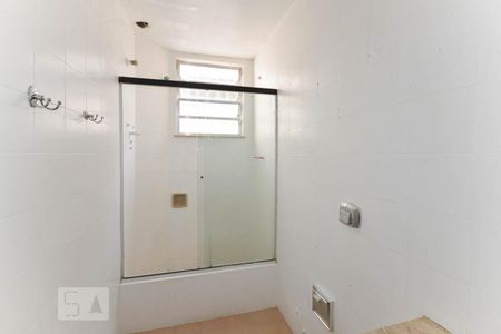 Apartamento à venda com 170m², 3 quartos e 2 vagasBanheiro