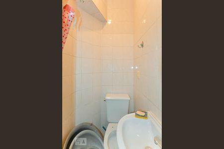 Banheiro de Serviço de apartamento à venda com 3 quartos, 170m² em Grajau, Rio de Janeiro