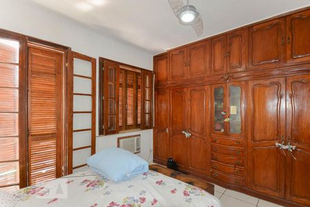 Apartamento à venda com 170m², 3 quartos e 2 vagasQuarto 3