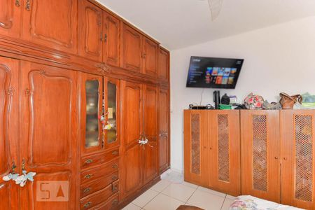 Apartamento à venda com 170m², 3 quartos e 2 vagasQuarto 3