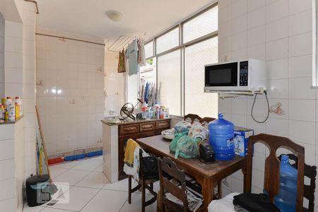 Apartamento à venda com 170m², 3 quartos e 2 vagasCozinha