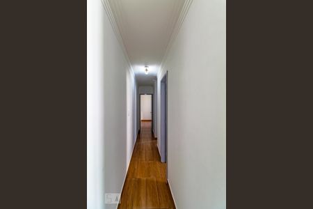 Corredor de apartamento à venda com 3 quartos, 83m² em Jardim Zaira, Guarulhos