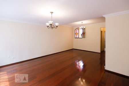 Sala de casa para alugar com 4 quartos, 150m² em Vila Anglo Brasileira, São Paulo